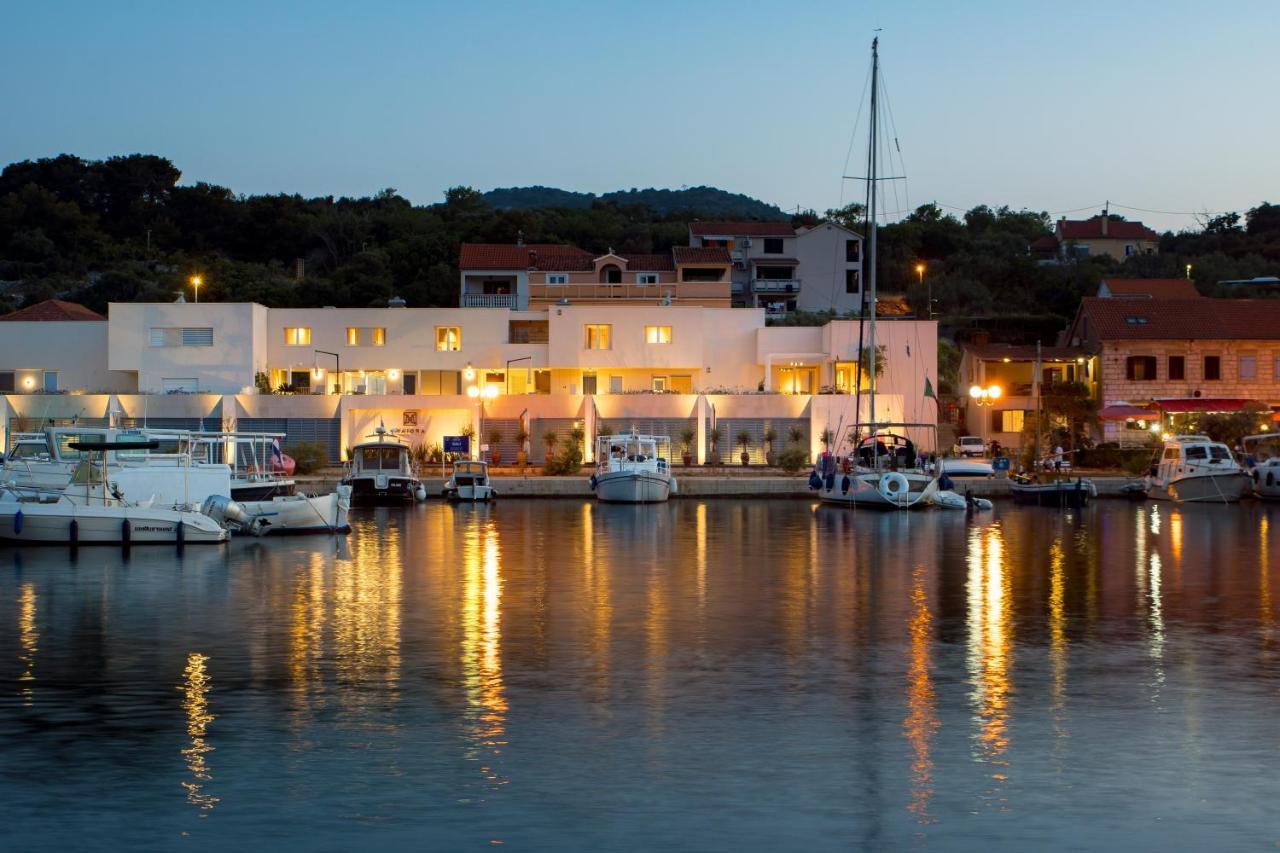 Maiora Luxury Island Suites Sali Dış mekan fotoğraf