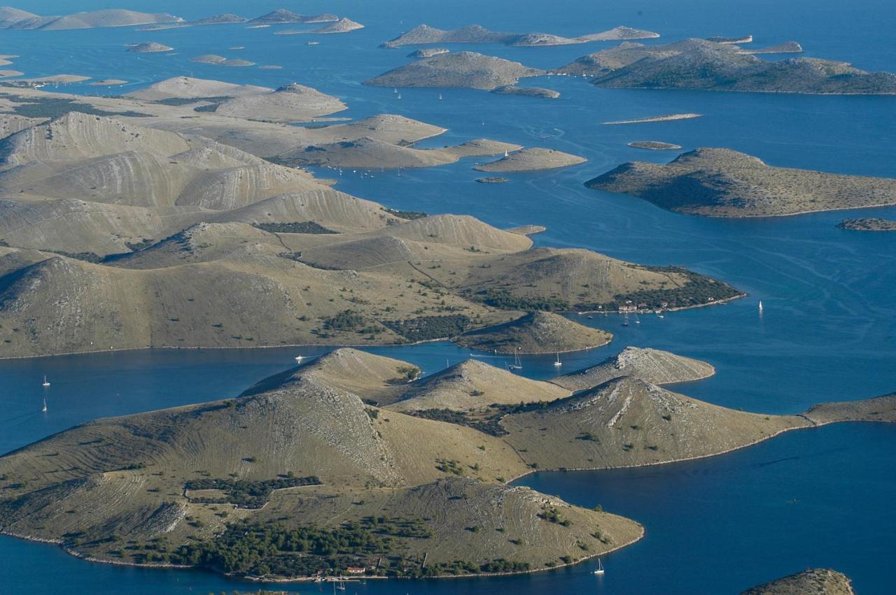 Maiora Luxury Island Suites Sali Dış mekan fotoğraf