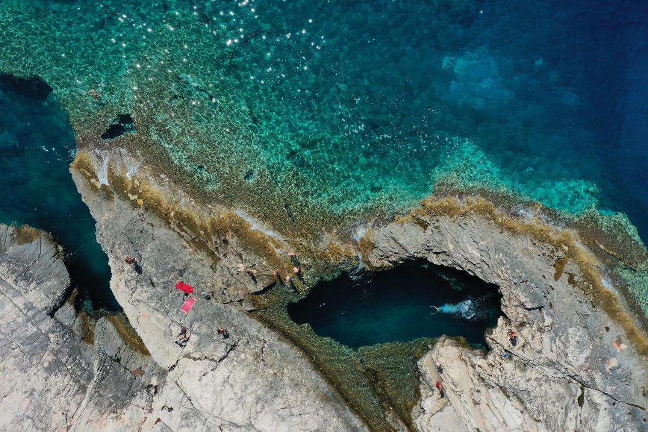 Maiora Luxury Island Suites Sali Dış mekan fotoğraf